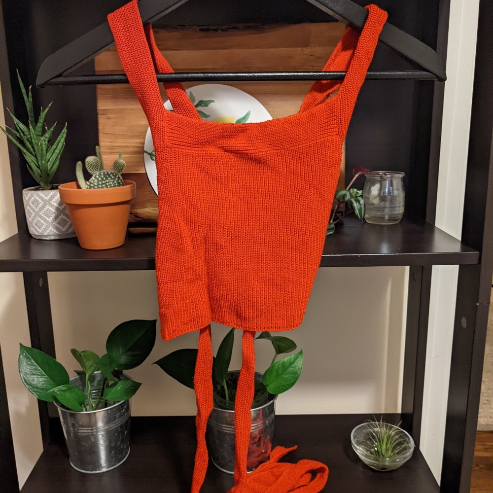 Wilfred cayenne knit tie top